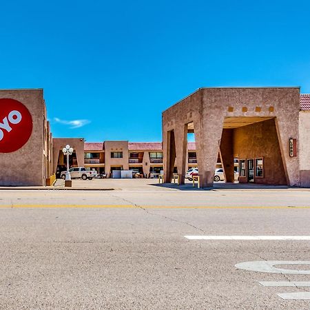 Oyo Hotel Groesbeck Zewnętrze zdjęcie