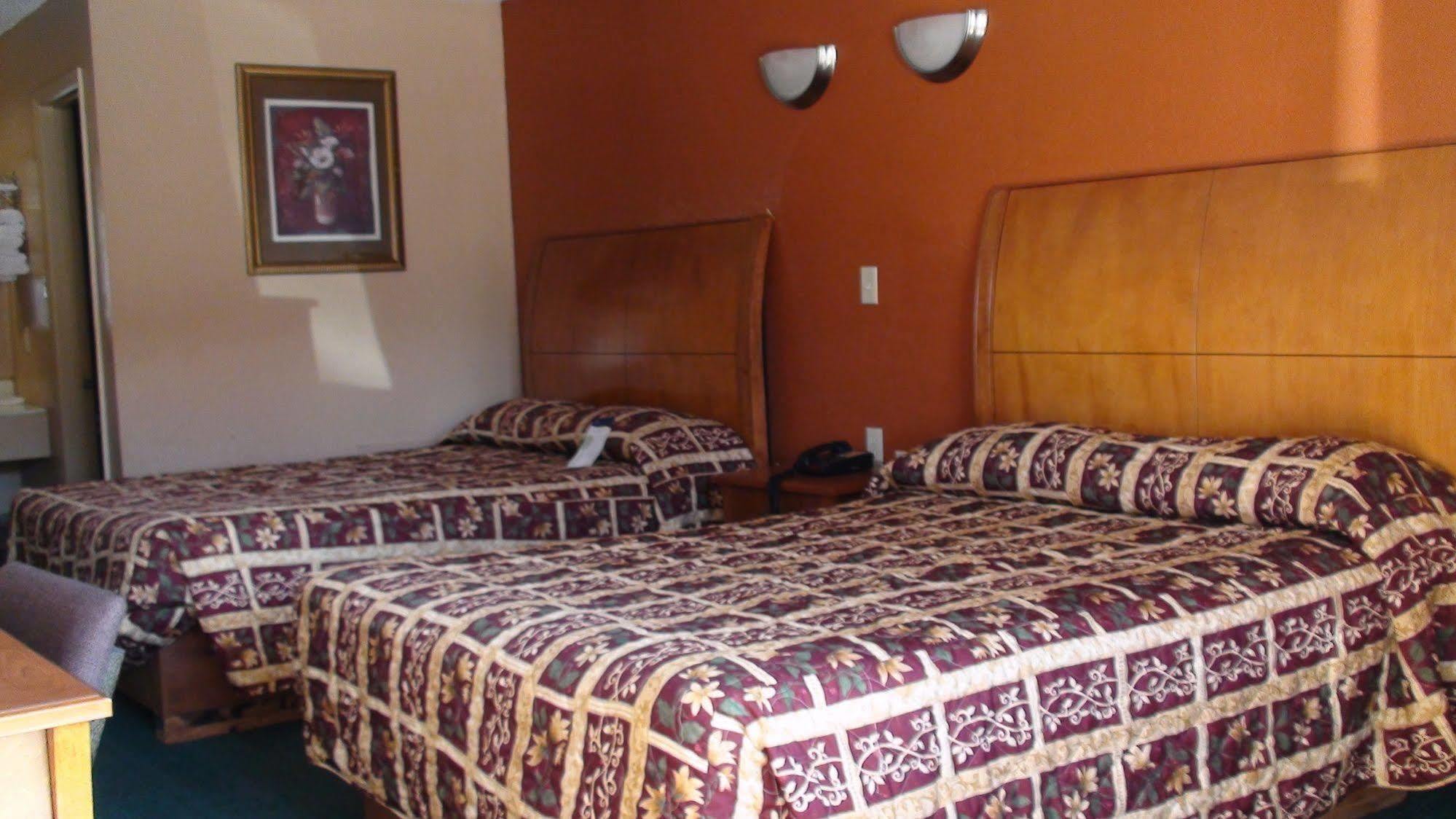 Oyo Hotel Groesbeck Zewnętrze zdjęcie